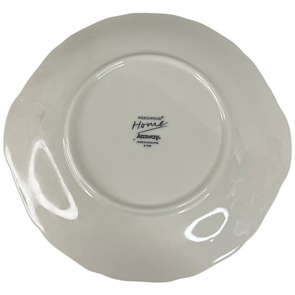 4 Wedgwood Home Amway Wreath Dinner Plates 1998 Made England Christmas Handle - Picture 3 of 9